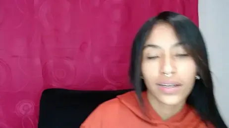 Nylaahh_ webcam model stream image