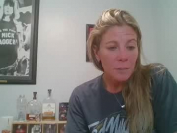smokingpoptart420 webcam model stream image