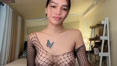 _agatha143_ webcam model stream image