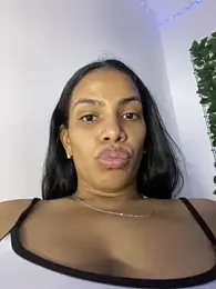 ArielleMillerr webcam model stream image