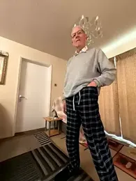 cutaboverest webcam model stream image