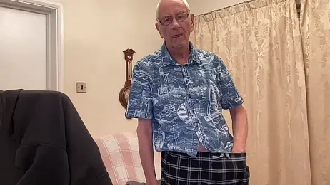 cutaboverest webcam model stream image