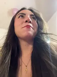 Melody_04 webcam model stream image