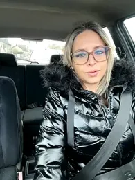 AnissaHale webcam model stream image