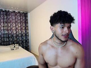 Ken Mcqeen webcam model stream image