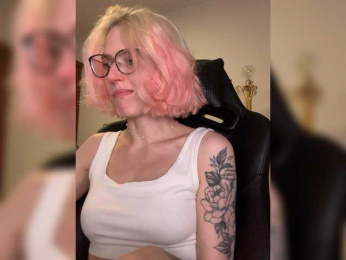 Asya_ webcam model stream image