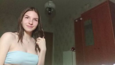 KristalGrochow webcam cam4 model stream image