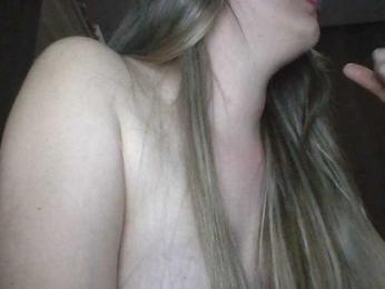 Nuevacachonda69 webcam bongacams model stream image