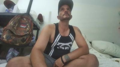 R_malcom webcam model stream image
