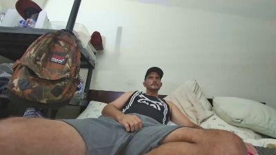 R_malcom webcam model stream image