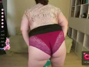plum_pie__ webcam model stream image