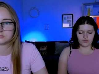 baby-joy webcam model stream image