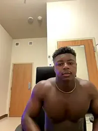 BighomieQuez webcam model stream image