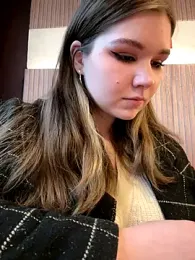 PumaShyXD webcam model stream image