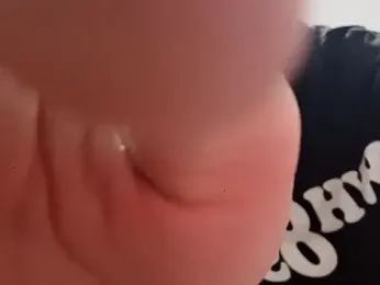 xiaojie2563 webcam model stream image