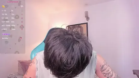 LeaneSeb webcam model stream image