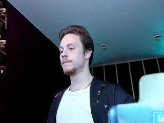 leomoor webcam model stream image