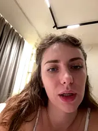 MariiD webcam model stream image