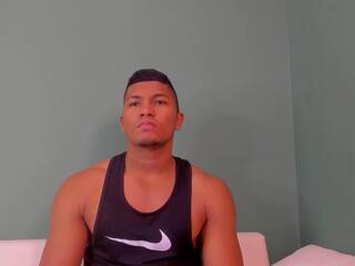 Ryu Stone webcam model stream image