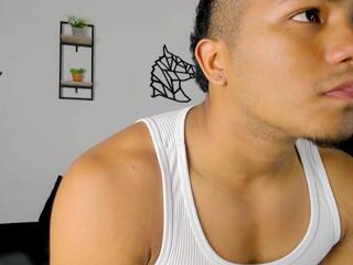 Ryu Stone webcam model stream image