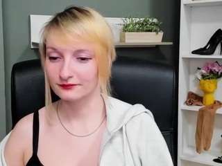 tastyblair webcam model stream image