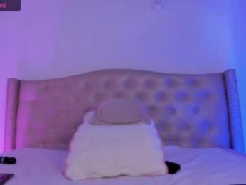 nikiibrooks webcam chaturbate model stream image