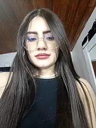 Isabella21_ webcam stripchat model stream image