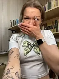 StreetSquirt webcam model stream image