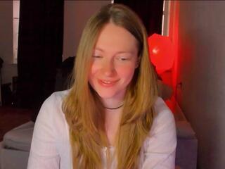 Cassie Evansson webcam model stream image