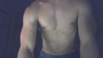hotcarl_ webcam model stream image