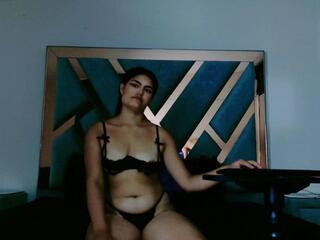 Sara Walcker &amp; Pablo Rojas webcam model stream image