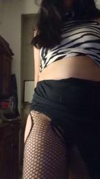 mina_xd webcam model stream image