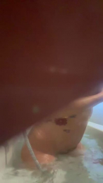 Jolieblond webcam model stream image