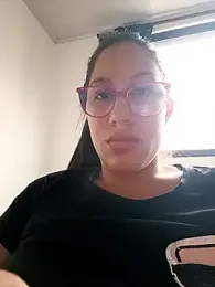 Karoline_Levy webcam model stream image