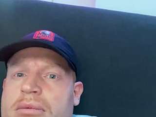 lucinao010 webcam model stream image