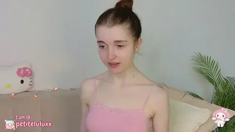 petiteluluxx webcam model stream image