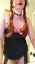 DevaBlu webcam model stream image