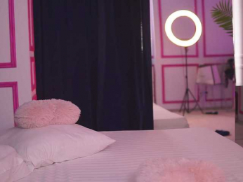 MissMooon webcam model stream image