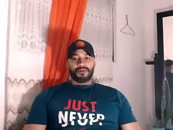musclehetero webcam stripchat model stream image