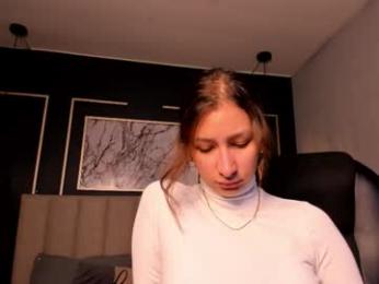 vikypetiteee webcam model stream image