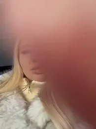 NewLale webcam model stream image