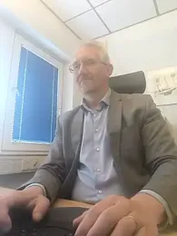 tom-swede webcam model stream image