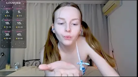 bae_cake_ webcam model stream image