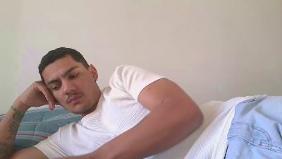 Robert28M webcam model stream image
