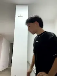 Blum_icee webcam model stream image