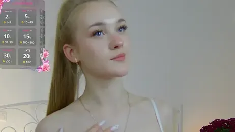 KumiKruz webcam model stream image