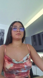 Valen_Rosse webcam model stream image