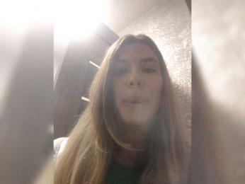 Kvitka4804 webcam model stream image