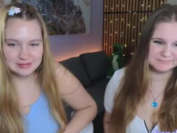 blush_ellie webcam model stream image