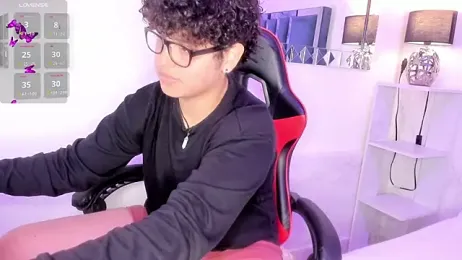 LukeBear webcam model stream image